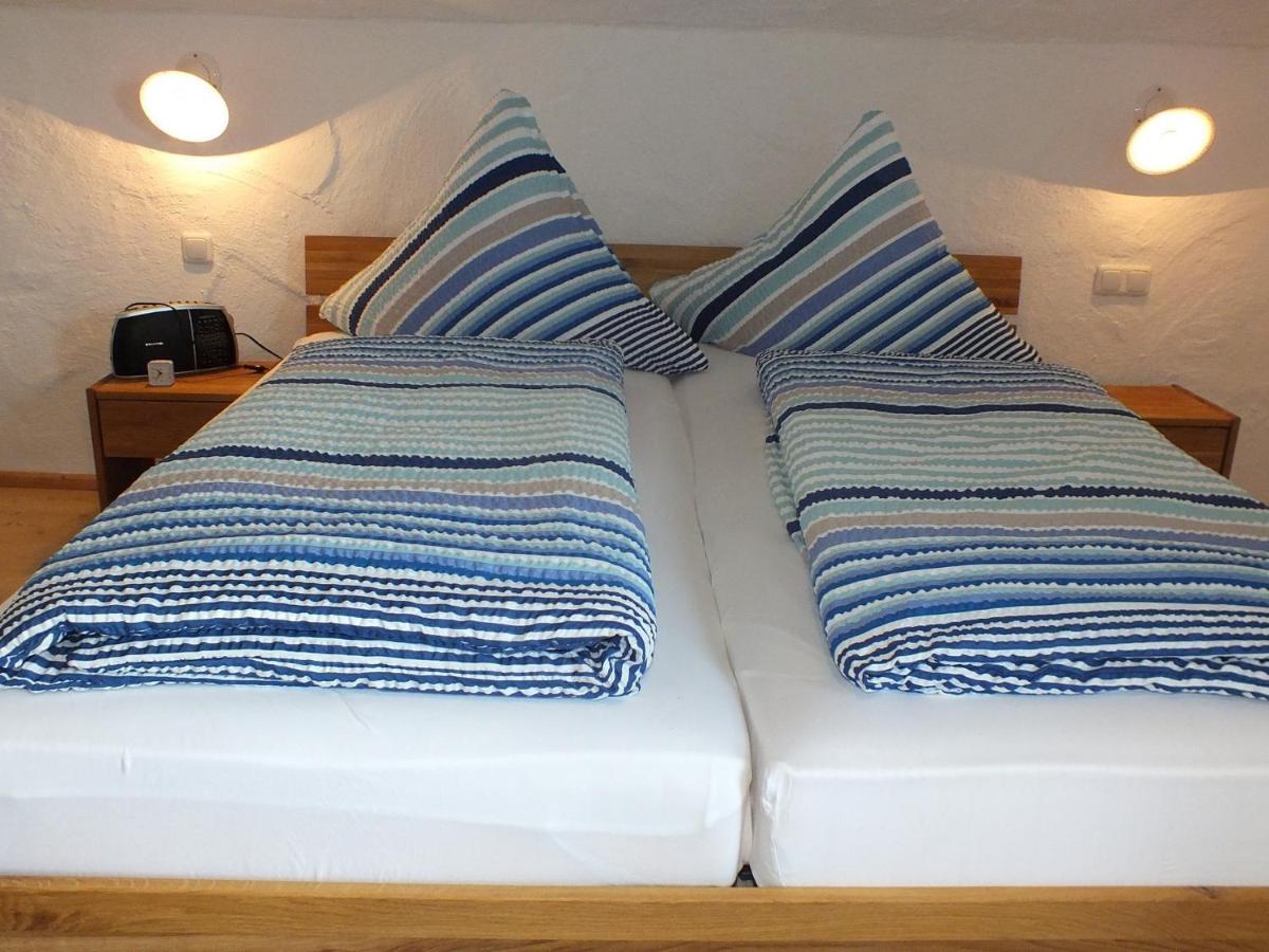 Haus Chiemseeblick Hotel Grande Synthe Bagian luar foto